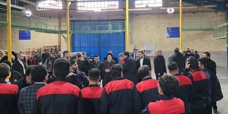 دو هزار،‌۶ هزار، هشت هزار....فهرست کارخانه‌های احیا شده را منتشر کنید/ هر بار هزار تا زیادتر می‌شود!