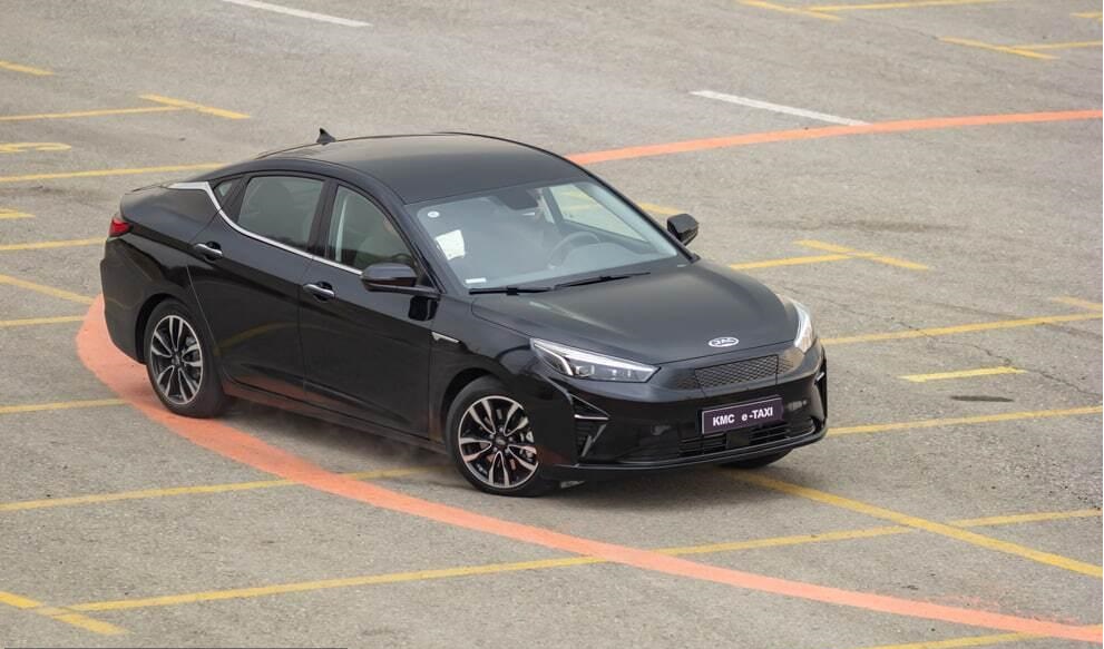 آغاز فروش اقساطی تاکسی برقی کرمان موتور